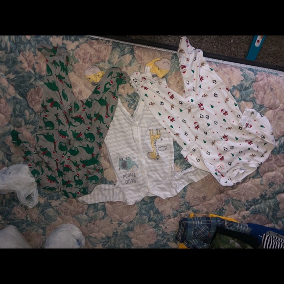 3-6 months & 6 months clothing - Picture 8 of 8